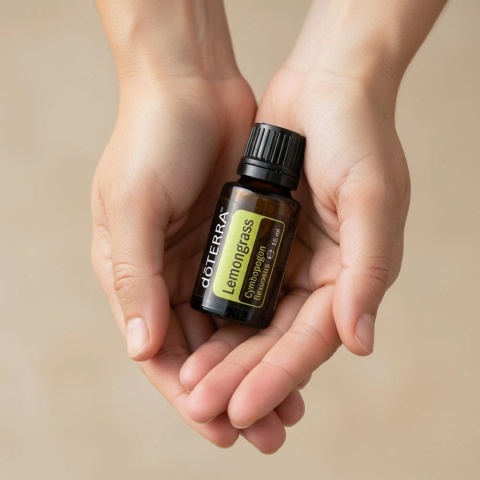 Trawa cytrynowa – olejek eteryczny doTERRA