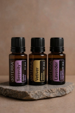 Zestaw na sen: Lawenda, Wetiweria, Serenity – olejki doTERRA