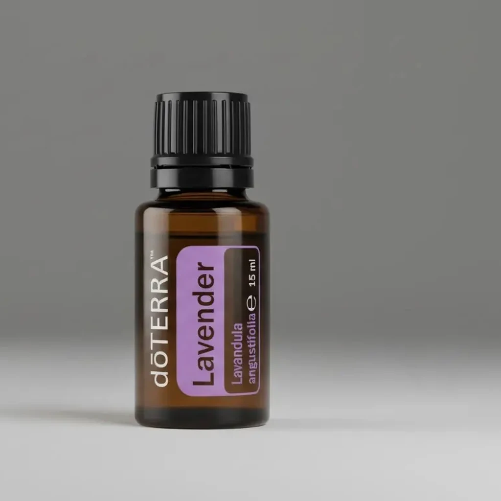 Olejek eteryczny Lawenda doTERRA 15 ml – zdjęcie produktowe na szarym tle