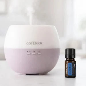 Deep Blue doTERRA na białym blacie kuchennym