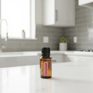 Geranium doTERRA na białym blacie kuchennym