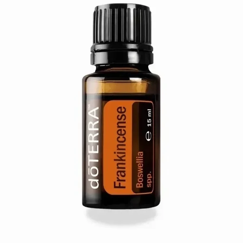 Kadzidło doTERRA – olejek eteryczny 15ml na białym tle