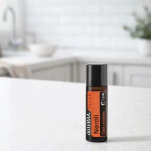 Neroli Touch doTERRA obok dyfuzora aromaterapeutycznego doTERRA