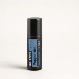 Peppermint Touch doTERRA na szarym tle – ujęcie produktowe