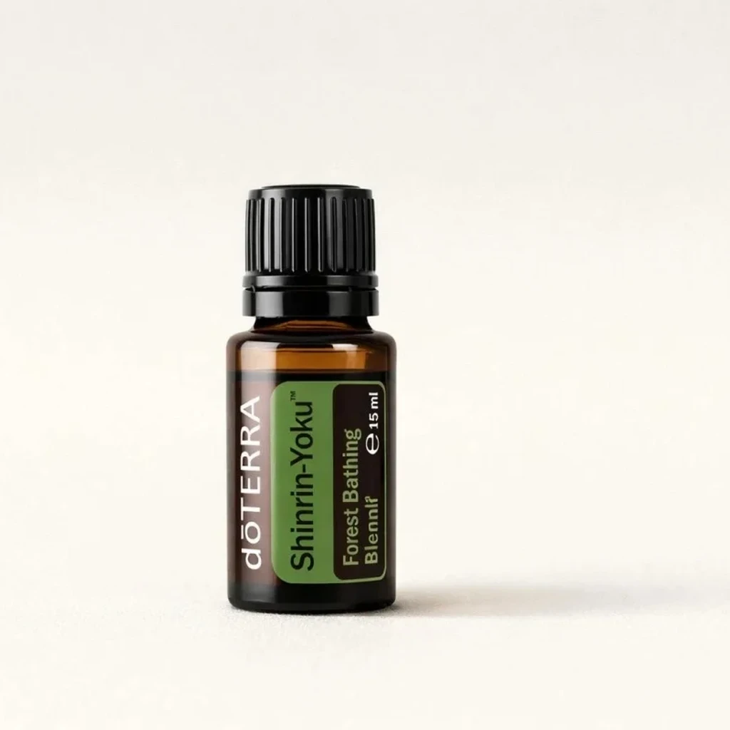 Shinrin-yoku doTERRA na szarym tle – ujęcie produktowe